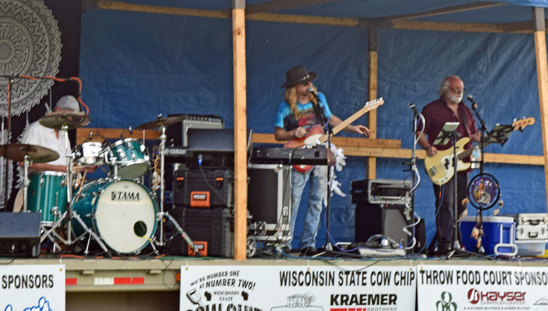 Band3